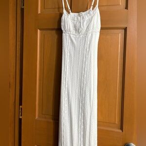 Elegant White Lace Dress